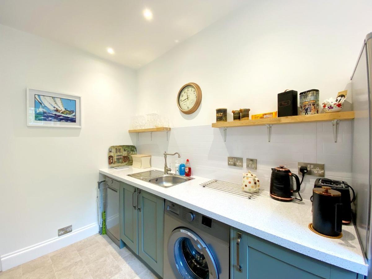 Tramontane Apartment At Hesketh Crescent Torquay Exteriér fotografie