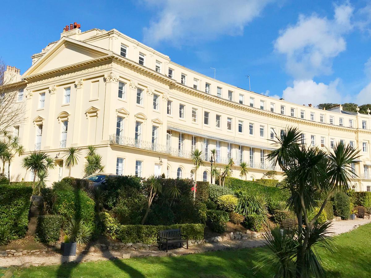 Tramontane Apartment At Hesketh Crescent Torquay Exteriér fotografie